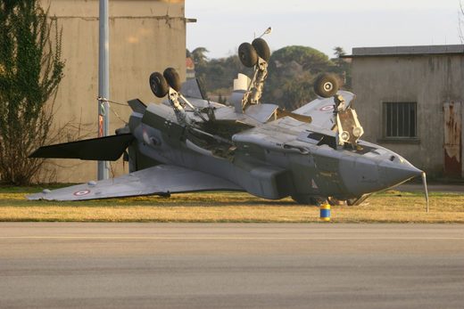 Jet fail