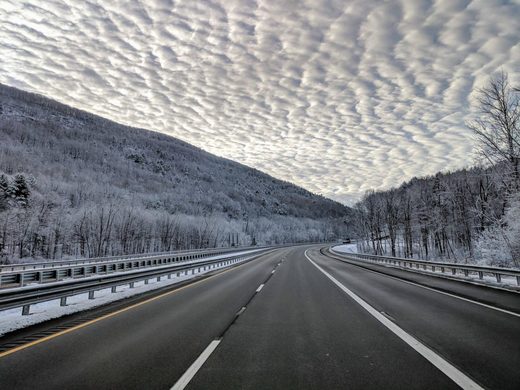 Klikkaa suurentaaksesi I-90 in the Berkshire Mountains, MA