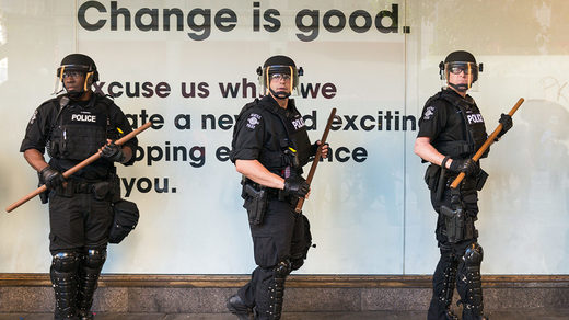 riot cops