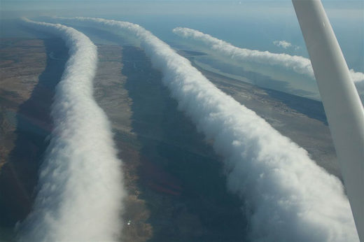 Roll clouds